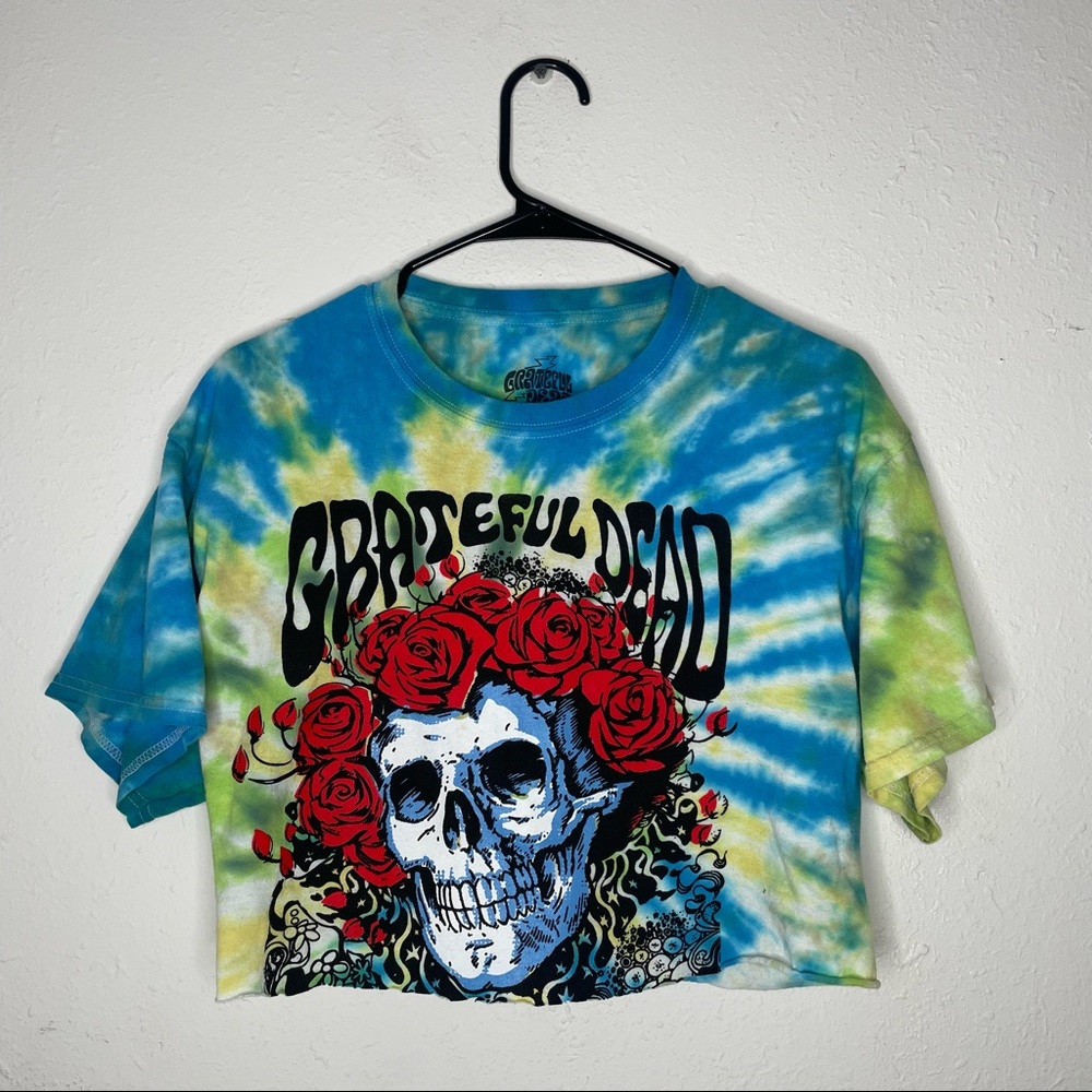 CROP TOP SHIRT